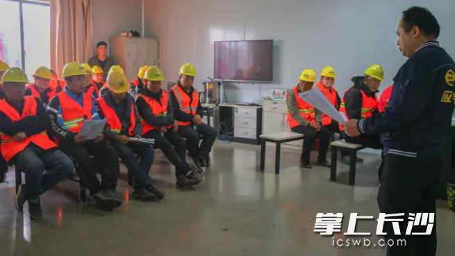 湖南华汛配合长沙县城市管理局开展防汛设备培训工作