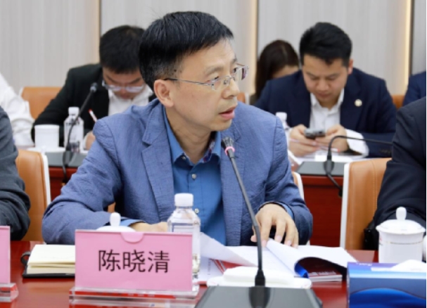 魏建锋在长沙调研安全应急装备产业时强调：坚持远近结合 提升产业发展规划